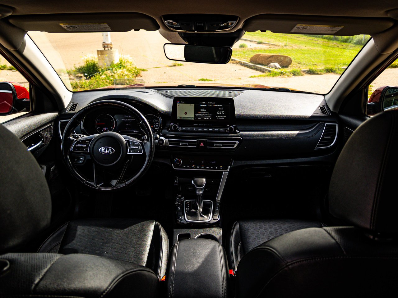 2021 Kia Seltos SX Turbo AWD Orange Sherwood Park - photo #20