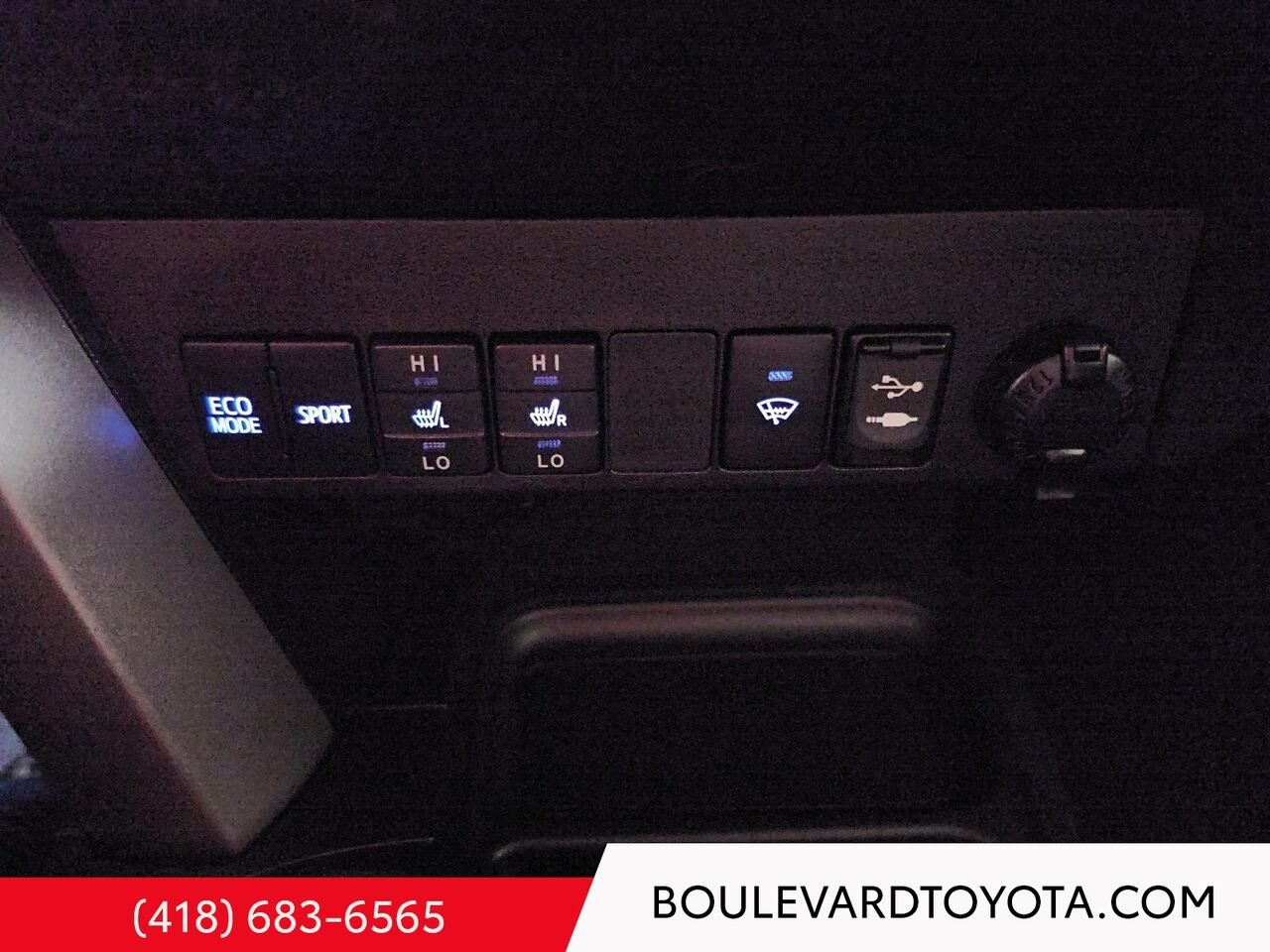 2018 Toyota RAV4 100160A-117 | LE White Québec - photo #13