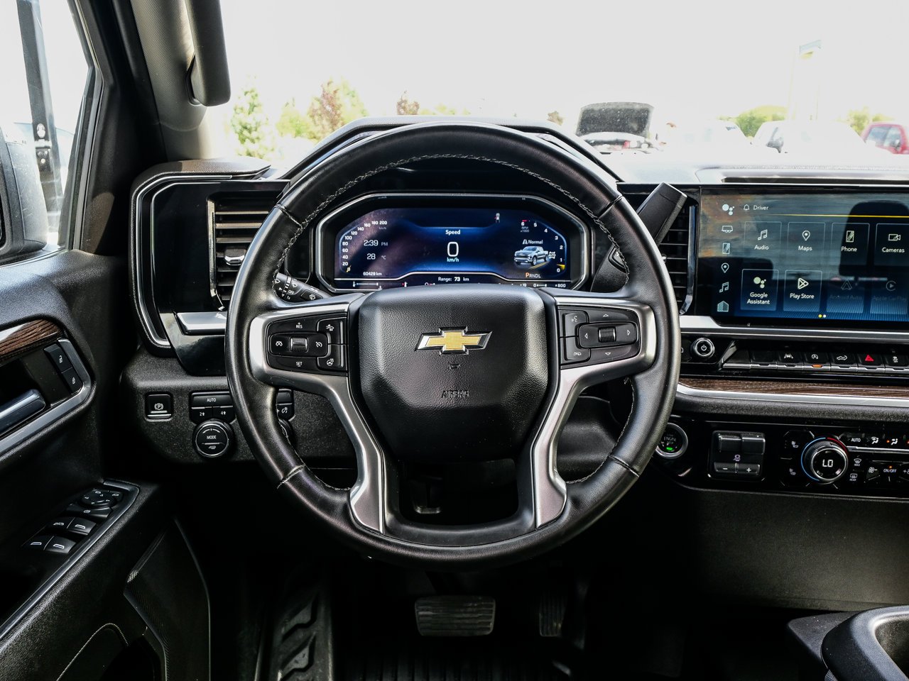 2024 Chevrolet Silverado 1500 4WD Crew Cab 147 LT White Sherwood Park - photo #19