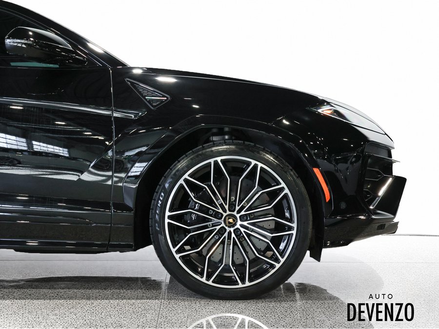 Lamborghini Urus SE Hybrid 2025 Noir