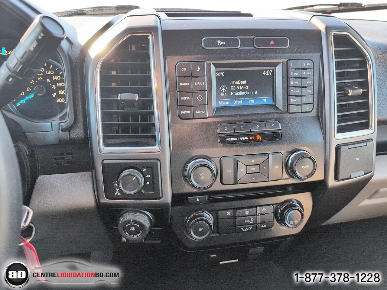 Ford F-150 SuperCrew 4RM 157 po XLT | BD0399 2016 Bleu Granby - photo #19