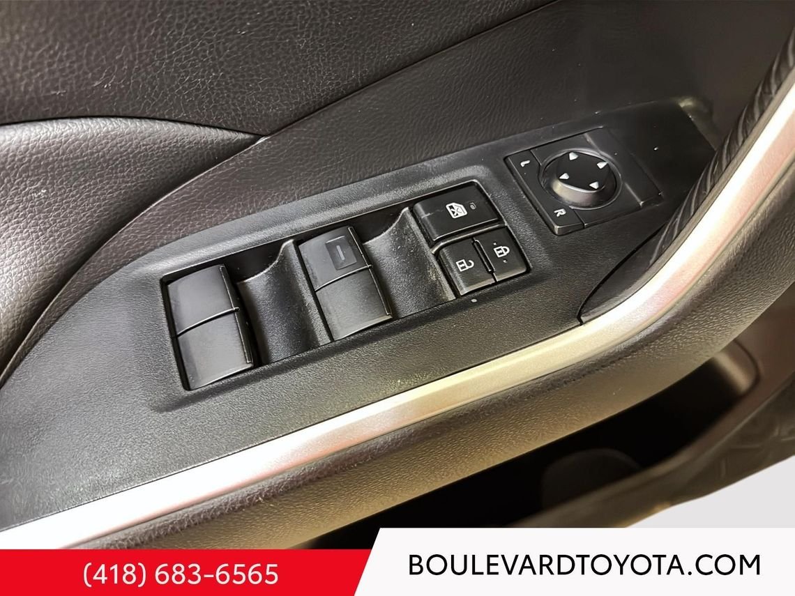 2024 Toyota RAV4 531707-82 | LE, AWD White Québec - photo #8