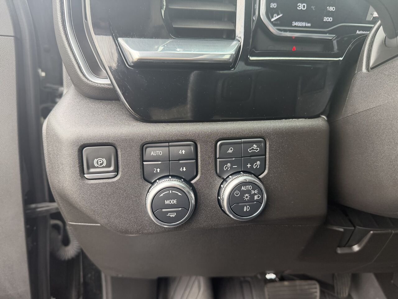 2025 GMC SIERRA K3500 SLT SLT cabine multiplace 4RM 172 po Black Gatineau - photo #4