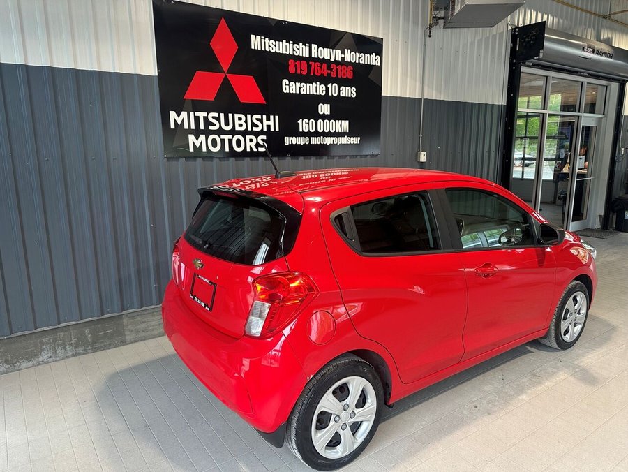 2021 Chevrolet Spark LS à hayon 4 portes BM Red