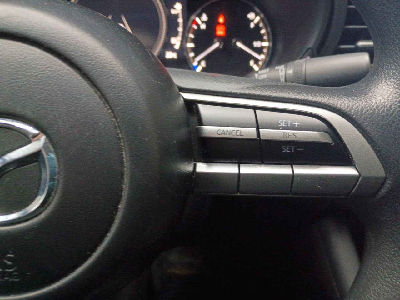 2019 Mazda Mazda3 White Blainville - photo #24