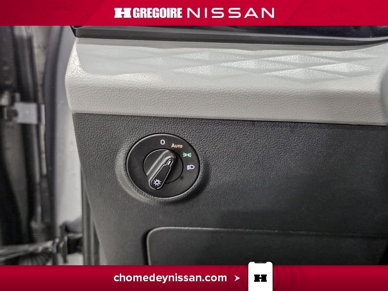 2024 Volkswagen Taos Grey Laval - photo #24