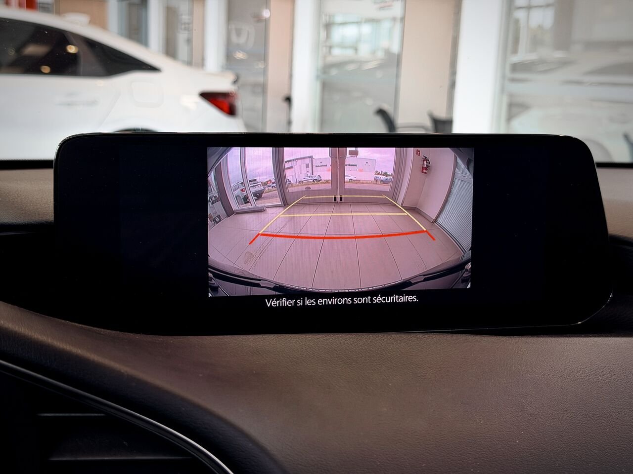 2024 Mazda Mazda3 Sport Grey Notre-Dame-des-Prairies - photo #27