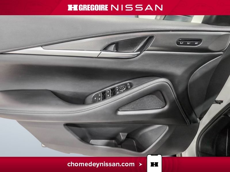 2023 Infiniti QX60 White Saint-Eustache - photo #13
