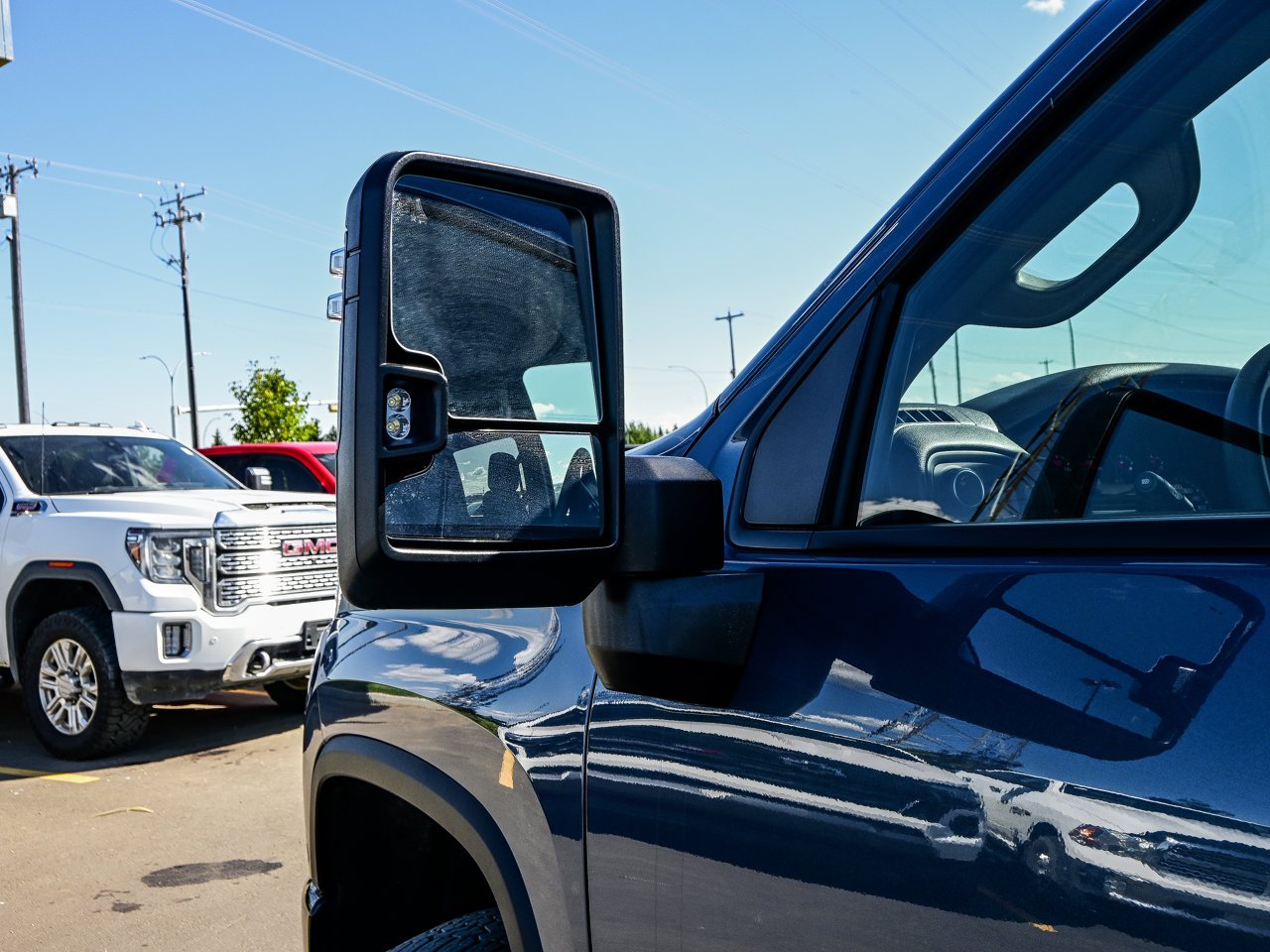 2026 Chevrolet Silverado 2500HD 4WD Crew Cab 159 Custom Blue Sherwood Park - photo #6