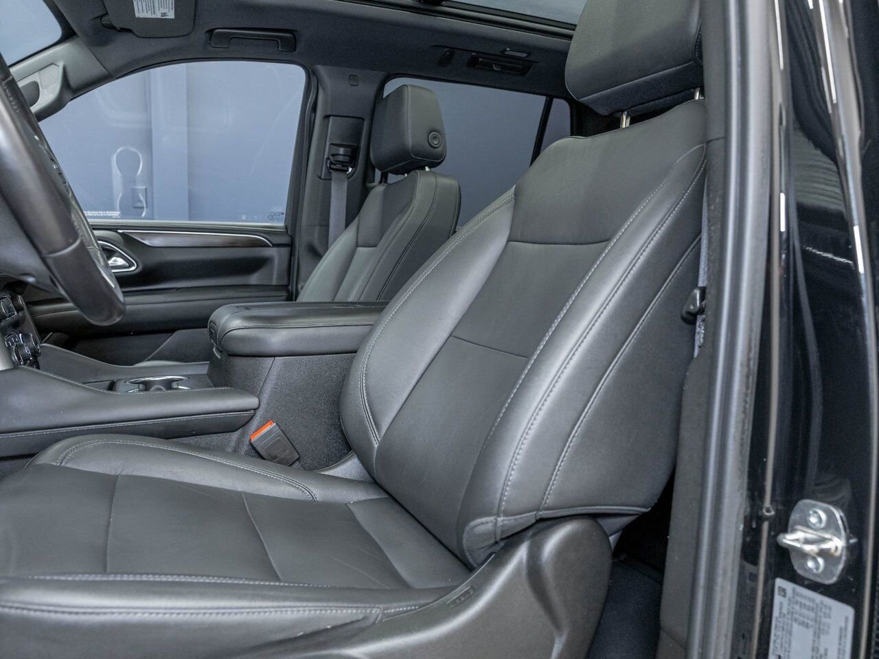 2021 Chevrolet Tahoe Z71 AWD *TOIT CUIR SIÈGES CHAUF BOSE GR REMORQ MAX Black Saint-Jérôme - photo #10
