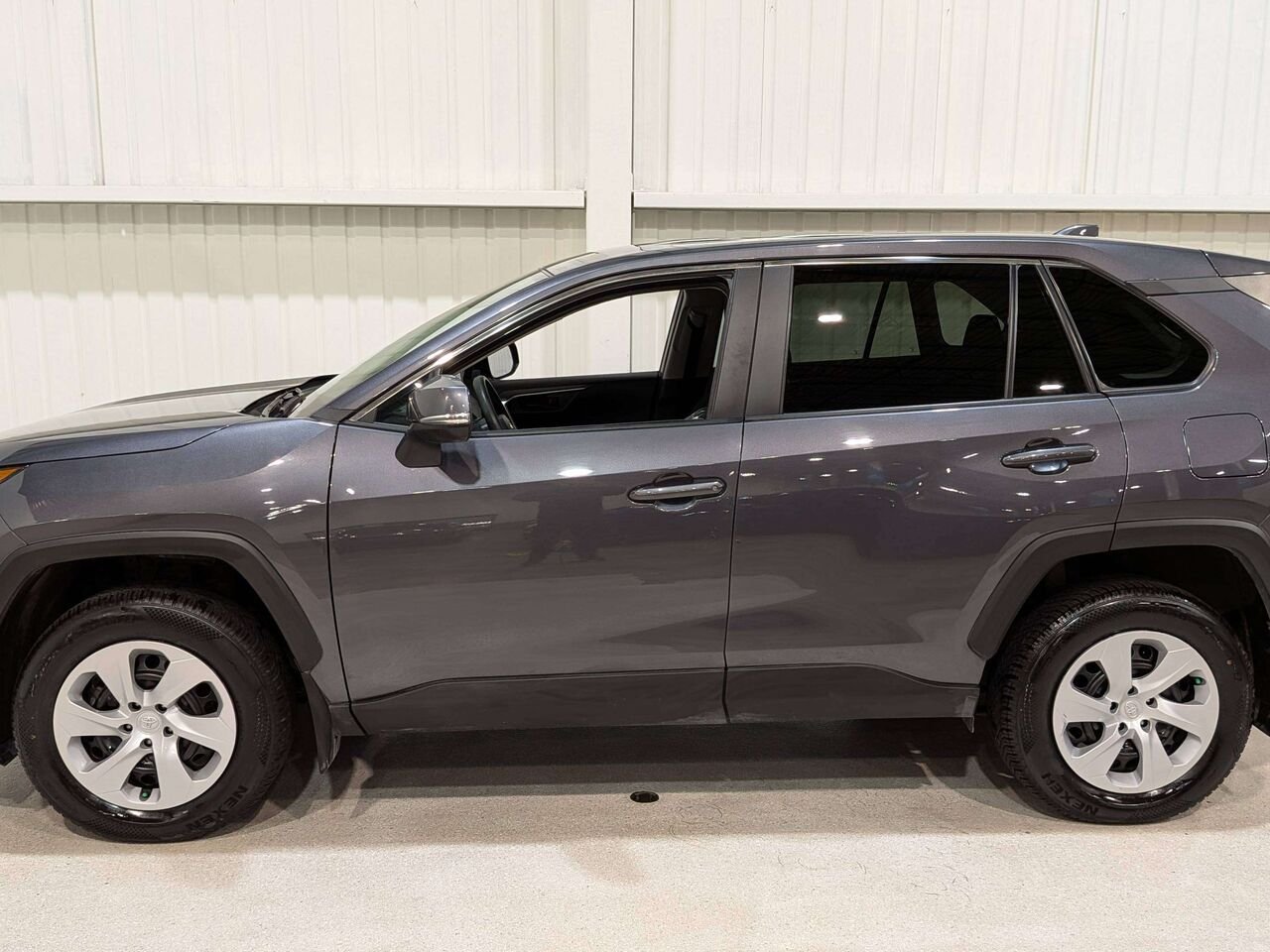 Toyota RAV4 2024 Gris Val-David - photo #4