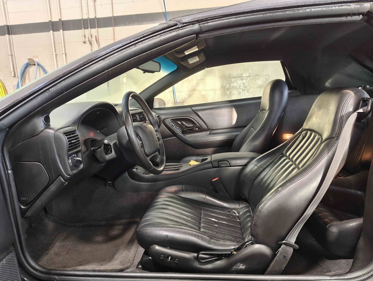 2000 Chevrolet Camaro 2dr Convertible Z28 Black Sherwood Park - photo #7