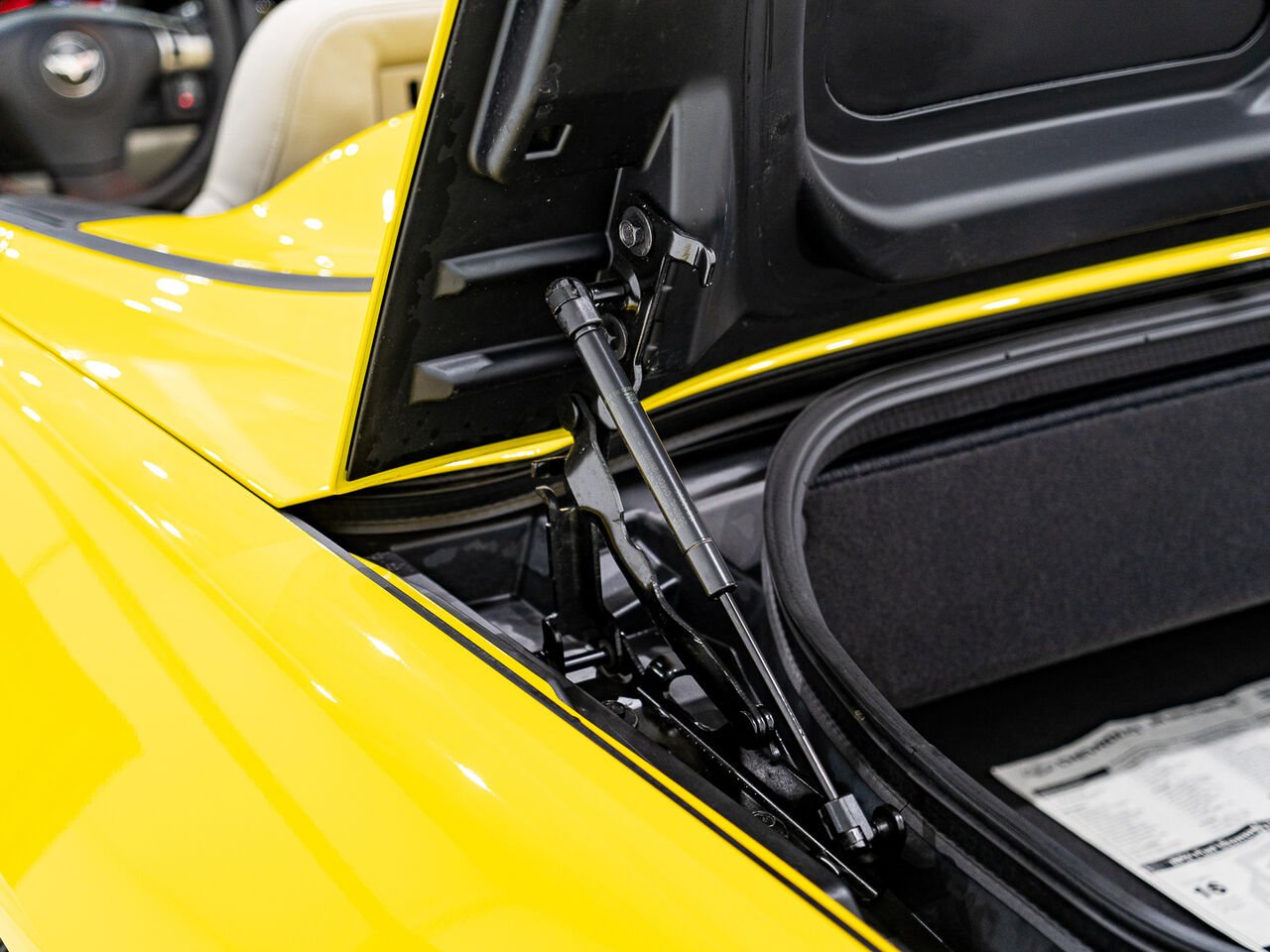 Chevrolet Corvette With only 900km (563mi) From new with window sticker 2008 Jaune Kirkland - photo #57