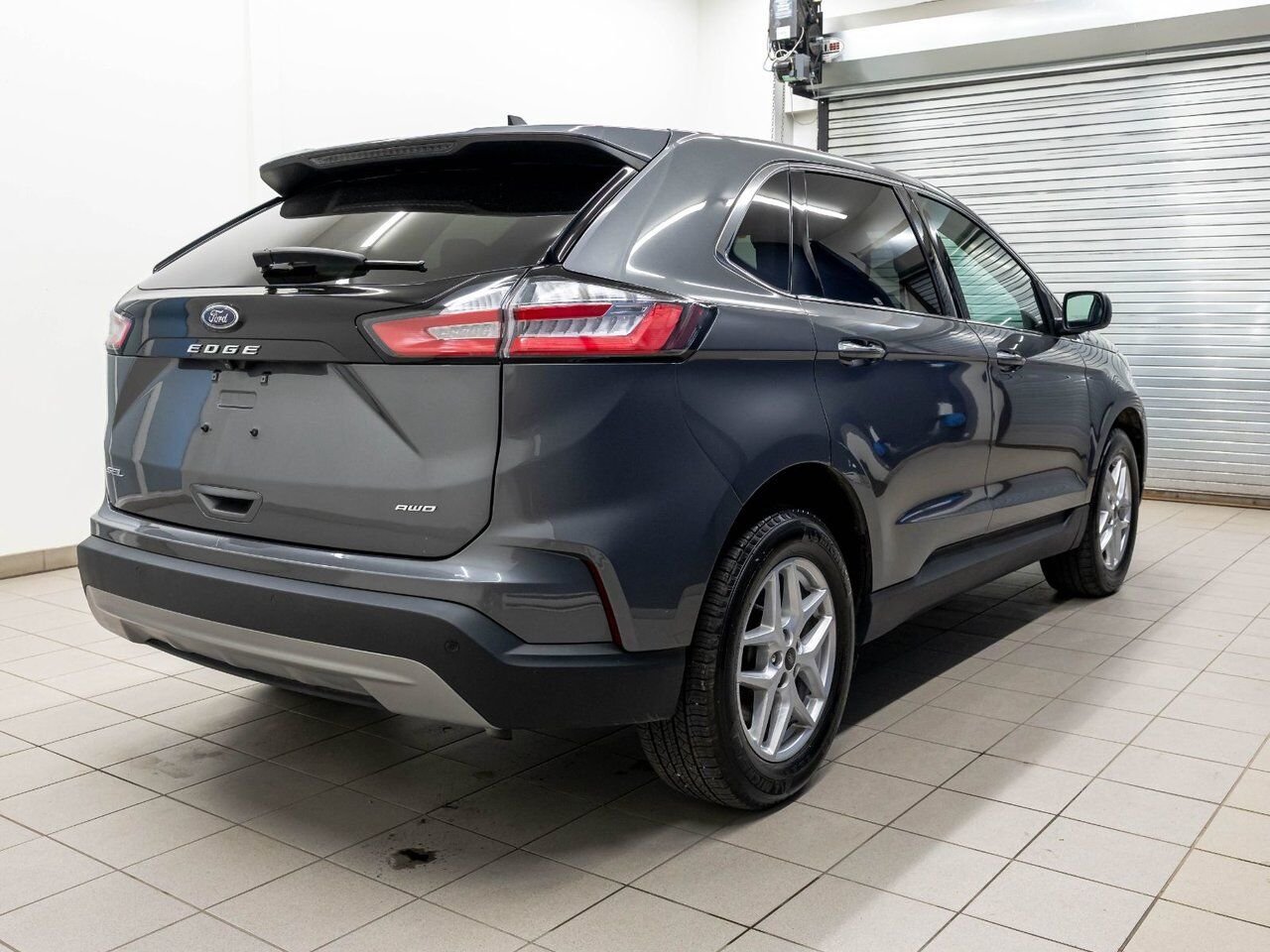 2023 Ford Edge SEL AWD *NAV* REGUL ADAPT *SIEGES CHAUF* CARPLAY Grey Saint-Jérôme - photo #8