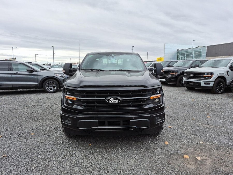 Ford F-150 XLT 2026 Noir agate métallisé