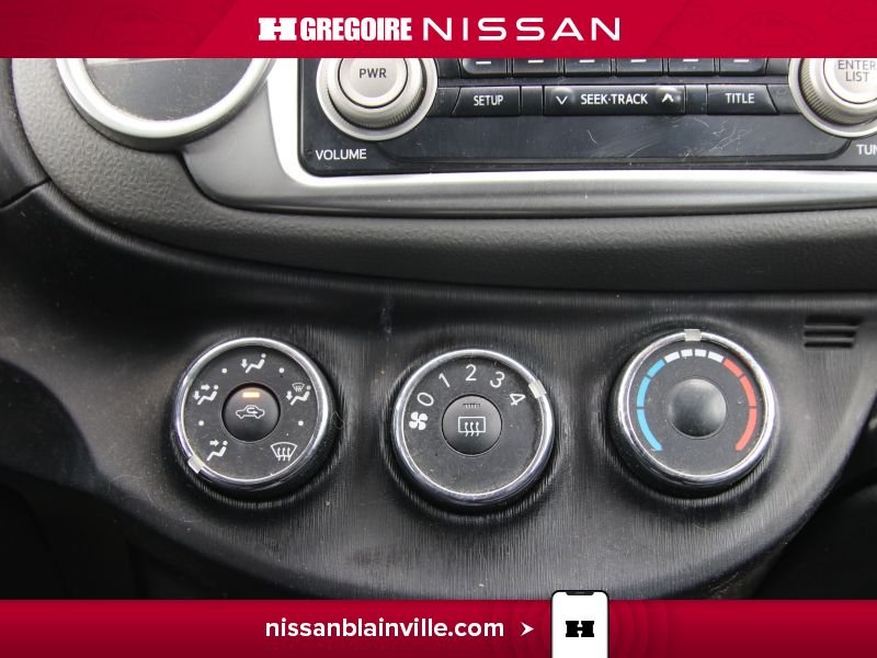 2014 Toyota Yaris Grey Saint-Eustache - photo #16