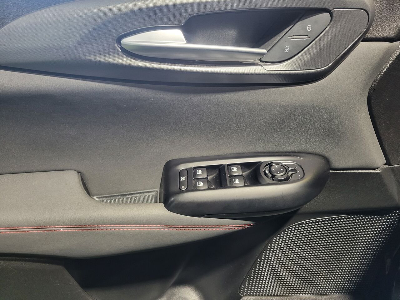 2024 Dodge Hornet Black  - photo #8