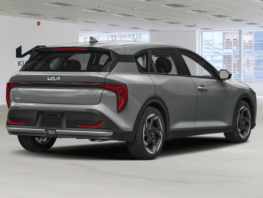 Kia K4 à hayon 2026 2026 Gris acier