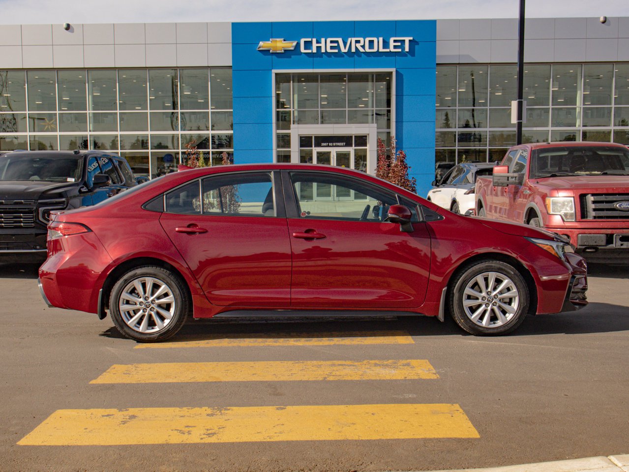 2024 Toyota Corolla SE CVT Red Sherwood Park - photo #11