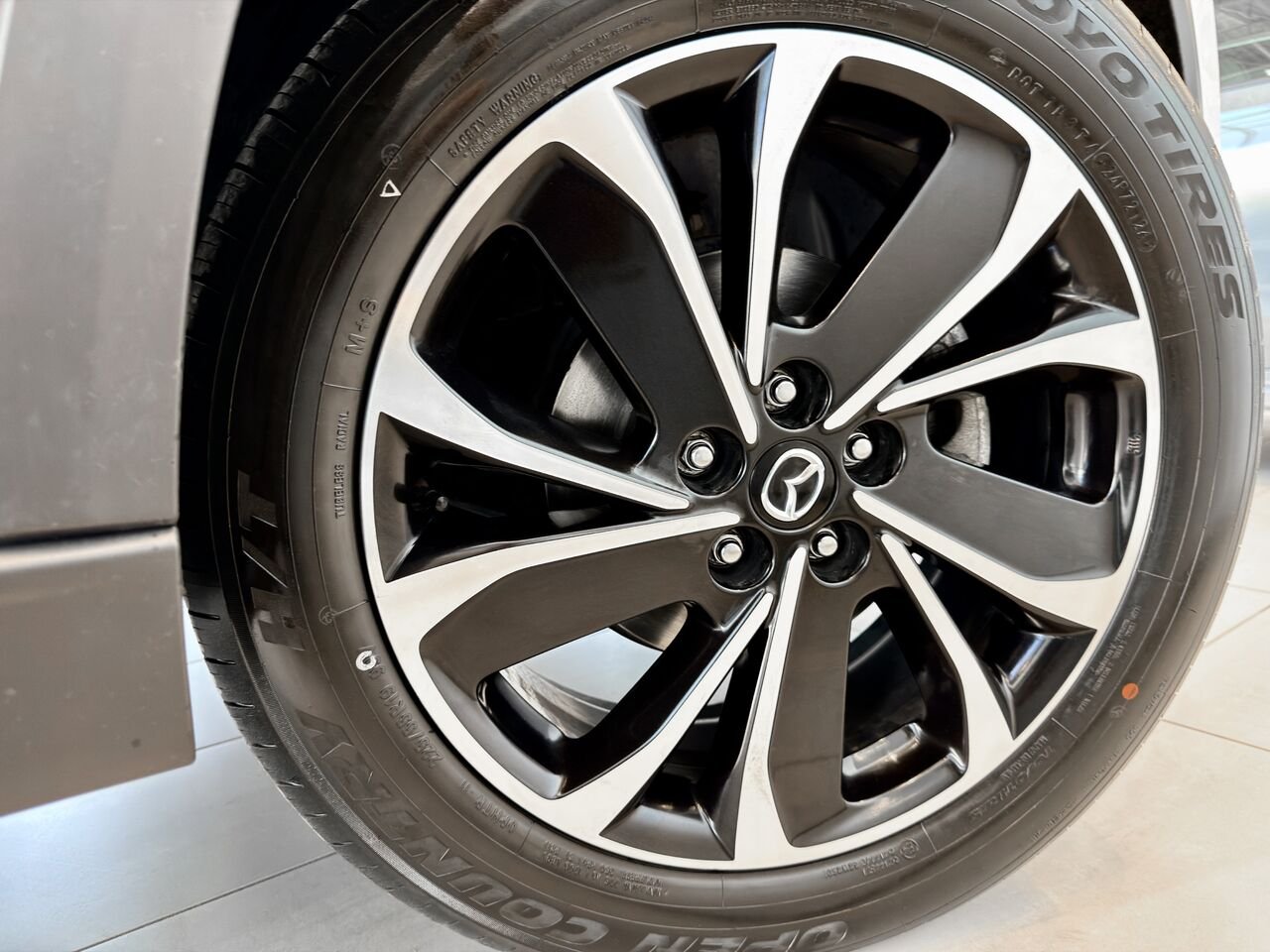 2022 Mazda CX-5 White Notre-Dame-des-Prairies - photo #15