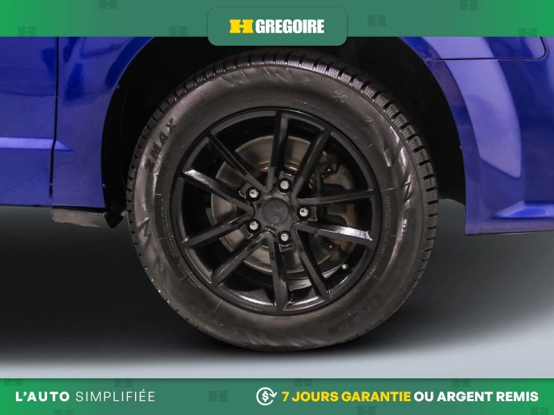 2019 Dodge GR Caravan Blue Saint-Eustache - photo #30