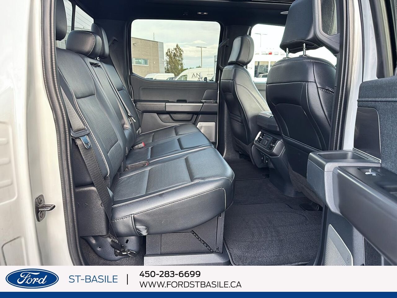 Ford F-150 2024 Gris Saint-Basile-le-Grand - photo #13