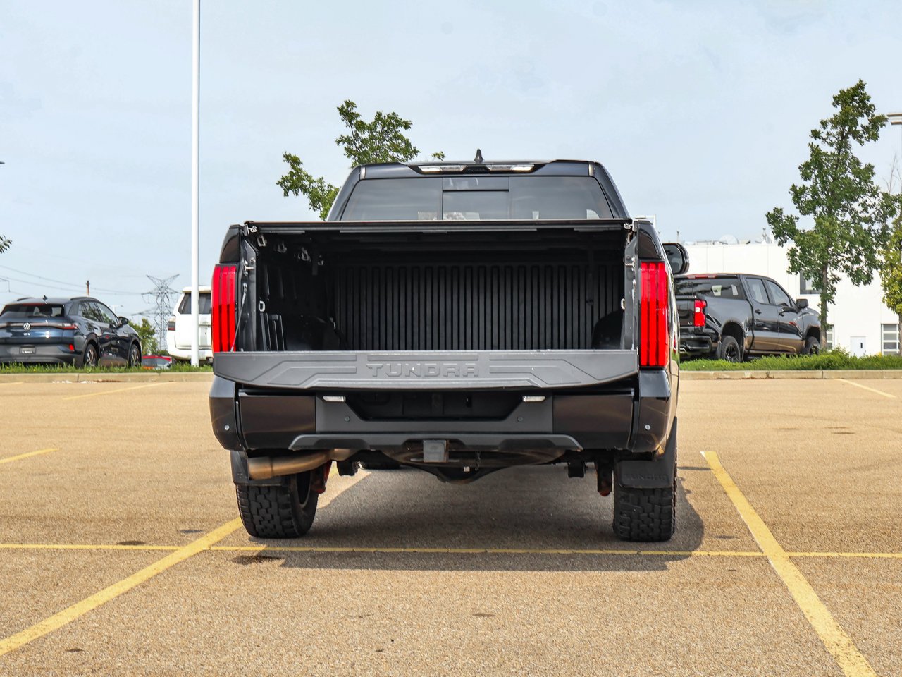 2024 Toyota Tundra 4x4 Double Cab SR Black Sherwood Park - photo #8