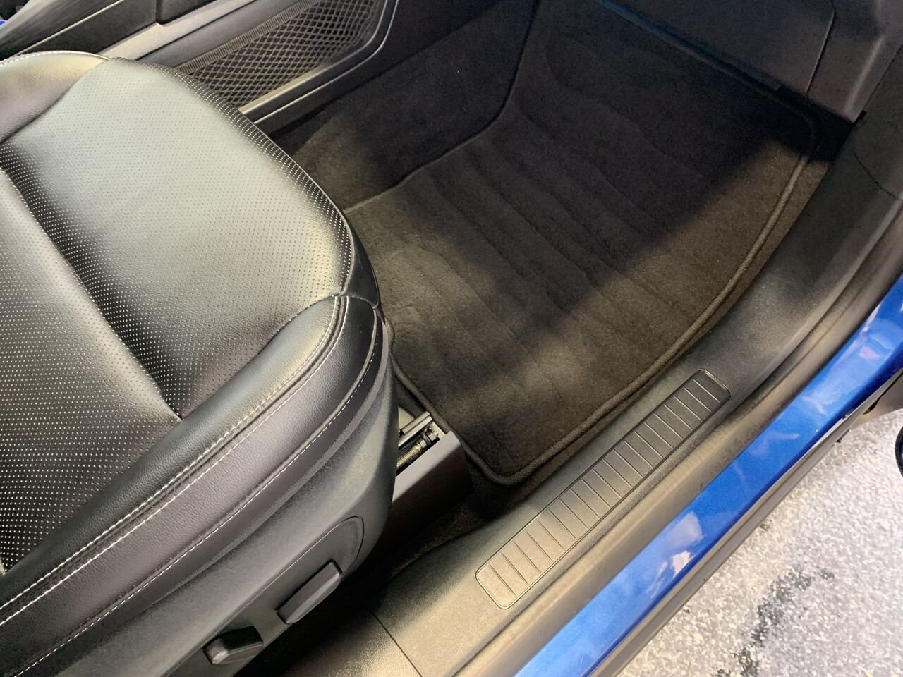 2022 Ford Escape TITANIUM PHEV Blue Châteauguay - photo #18
