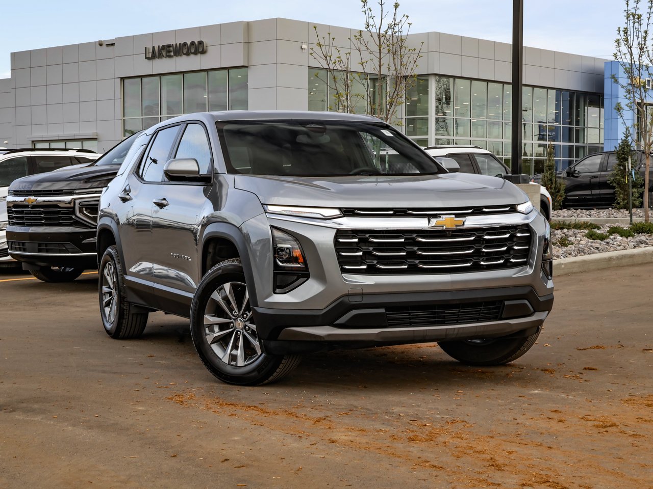 2026 Chevrolet Equinox AWD 4dr LT w/2LT Grey Sherwood Park - photo #1