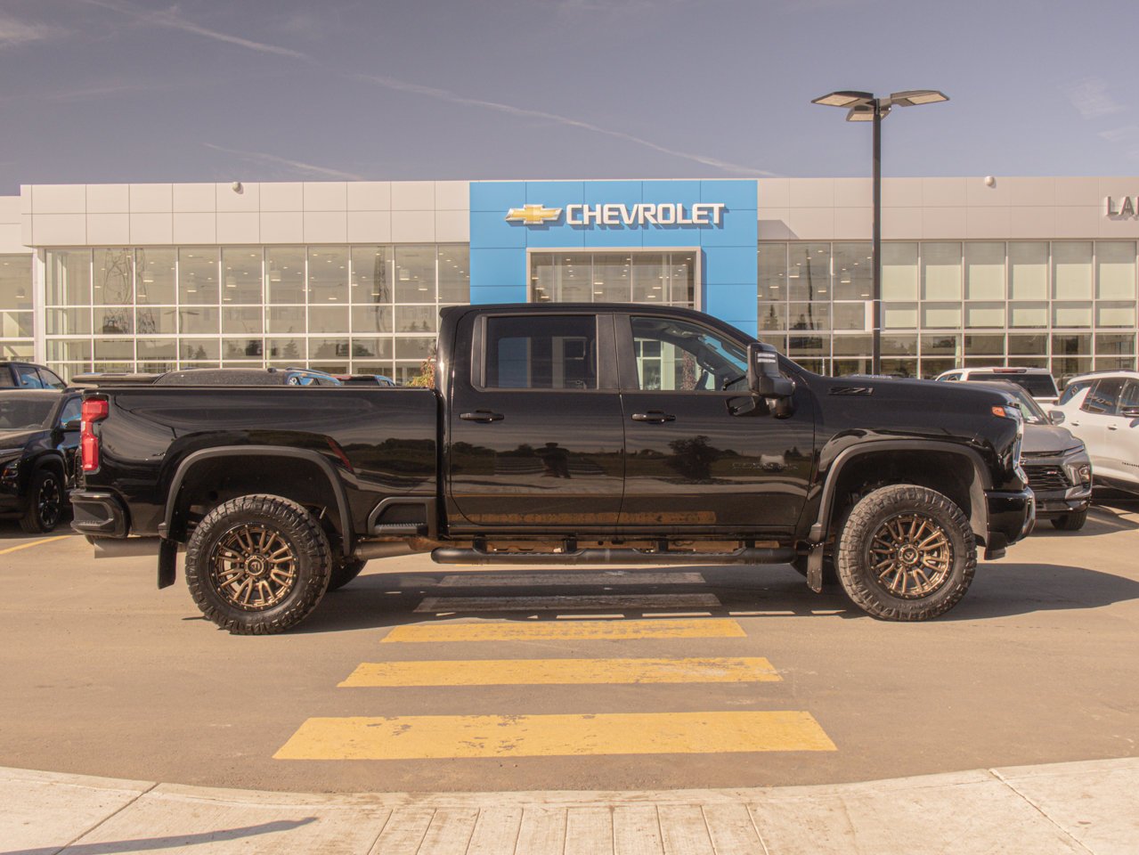2024 Chevrolet Silverado 2500HD 4WD Crew Cab 159 LT Black Sherwood Park - photo #12