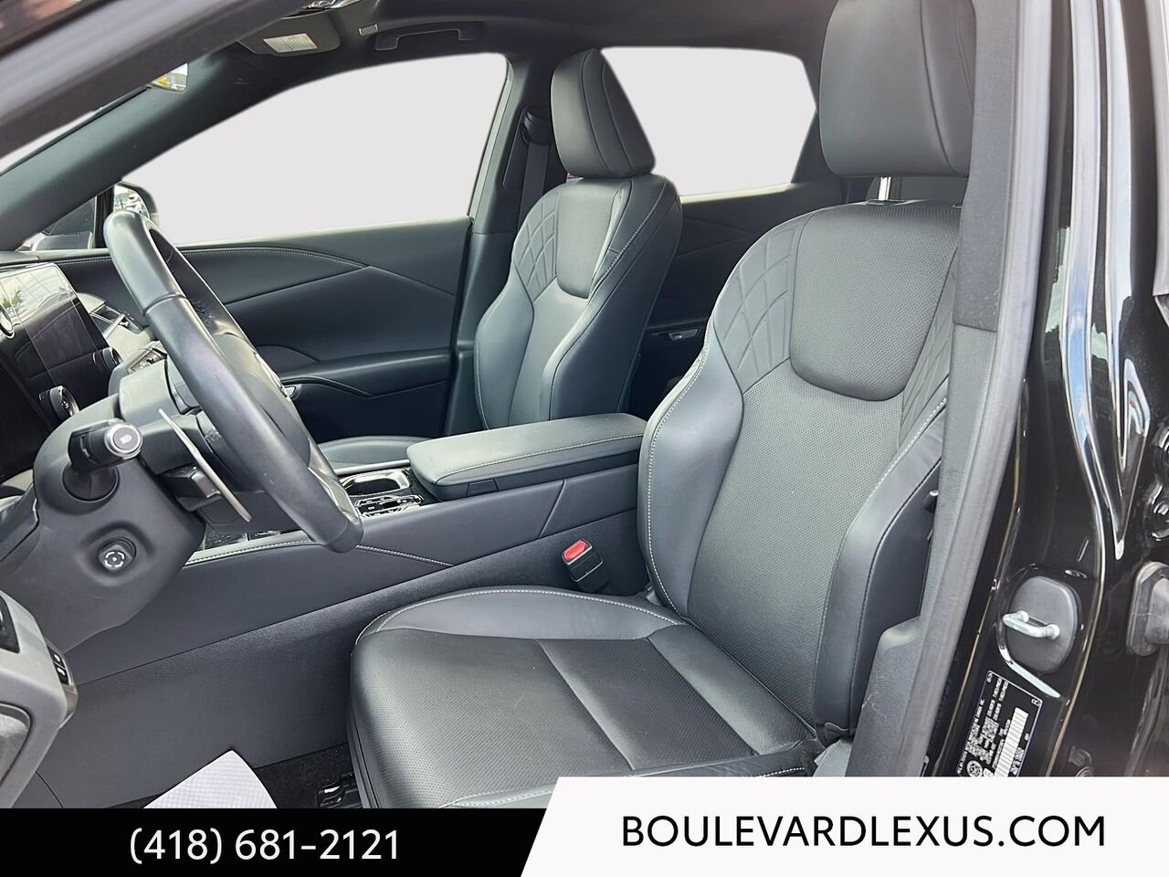 Lexus RX 19952A | RX 350 BA 2024 Noir Québec - photo #8