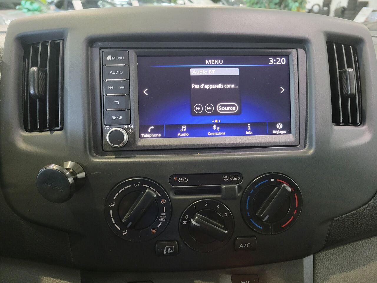 2021 Nissan NV200 Cargo compact White  - photo #19