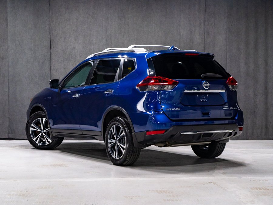 2020 Nissan Rogue SV Blue
