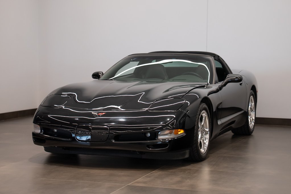 Chevrolet Corvette 2002 Noir Montréal - photo #0