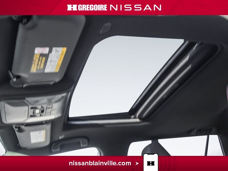 Toyota RAV4 Plug-In Hybrid 2025 Argent Saint-Eustache - photo #11