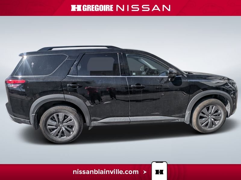 2024 Nissan Pathfinder Black Blainville - photo #10