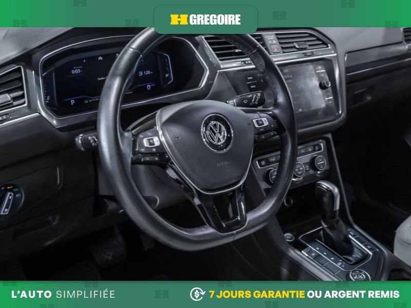 Volkswagen Tiguan 820613 | Highline AWD AUTO AC CUIR TOIT NAV MAGS CAM RECULE 2020 Bleu Laval - photo #11