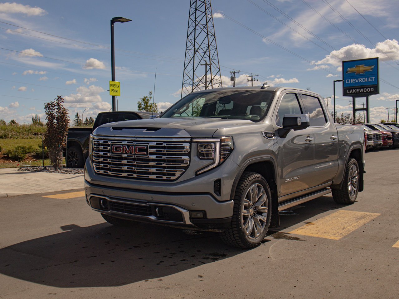 2025 GMC Sierra 1500 4WD Crew Cab 147 Denali Grey Sherwood Park - photo #3