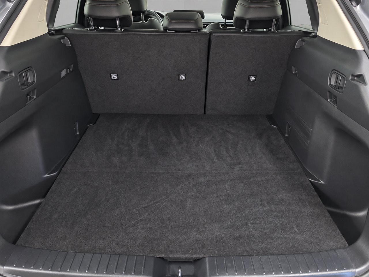 2024 Mazda CX-50 GT Grey Val-David - photo #28