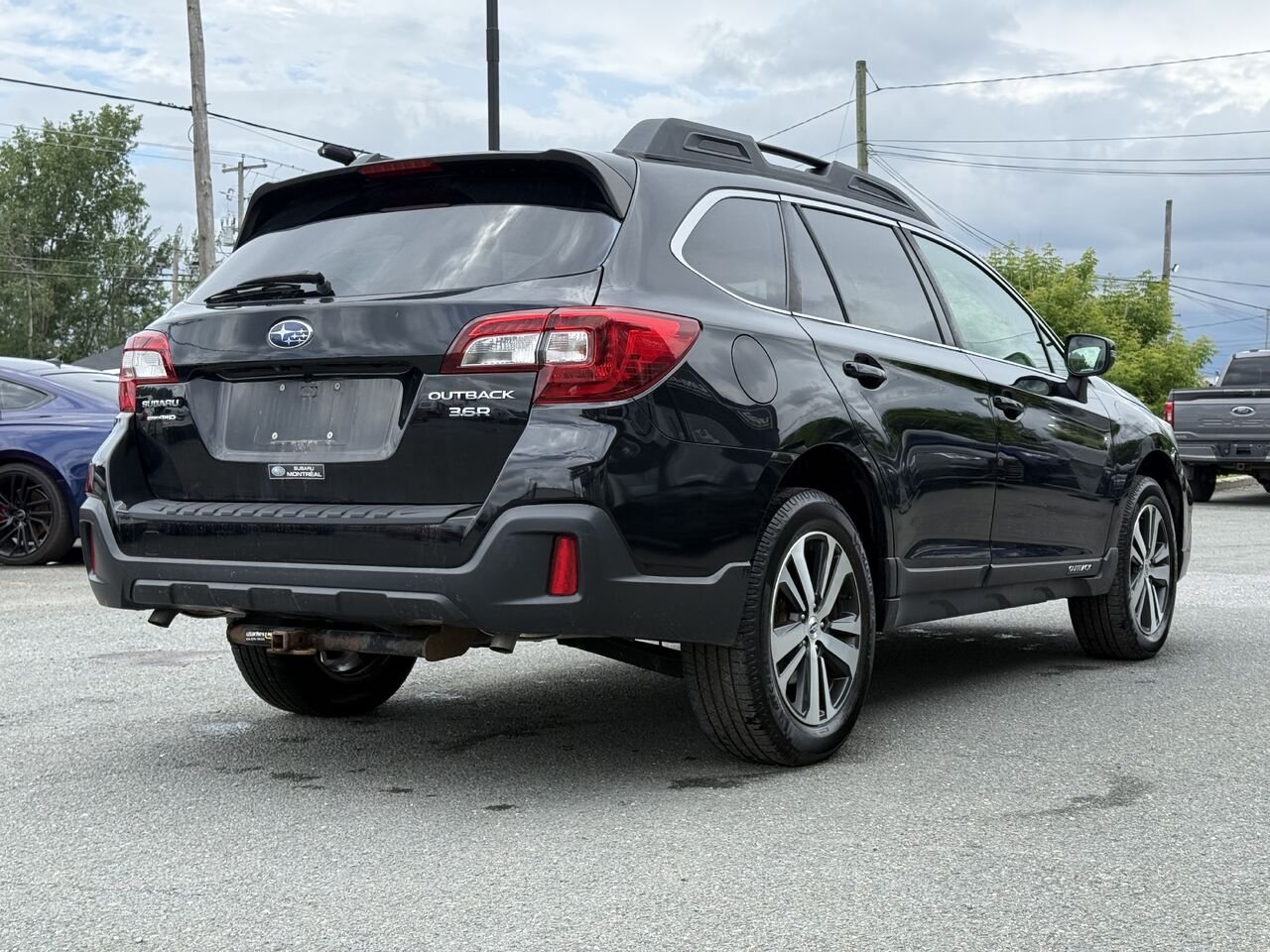 2018 Subaru Outback 3.6R Black Granby - photo #6