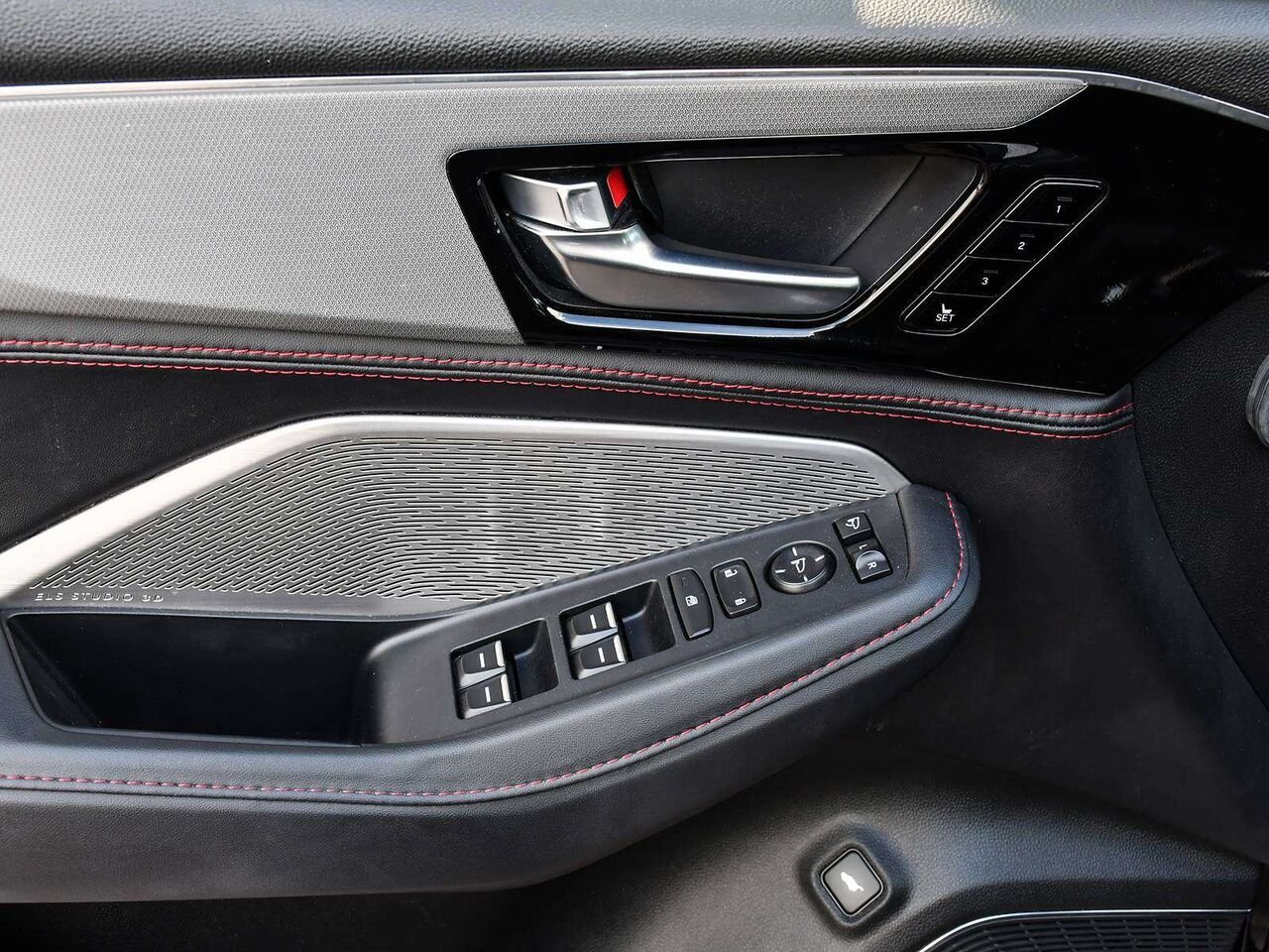 2024 Acura MDX A-Spec - ACURA CERTIFIED Black Etobicoke - photo #13