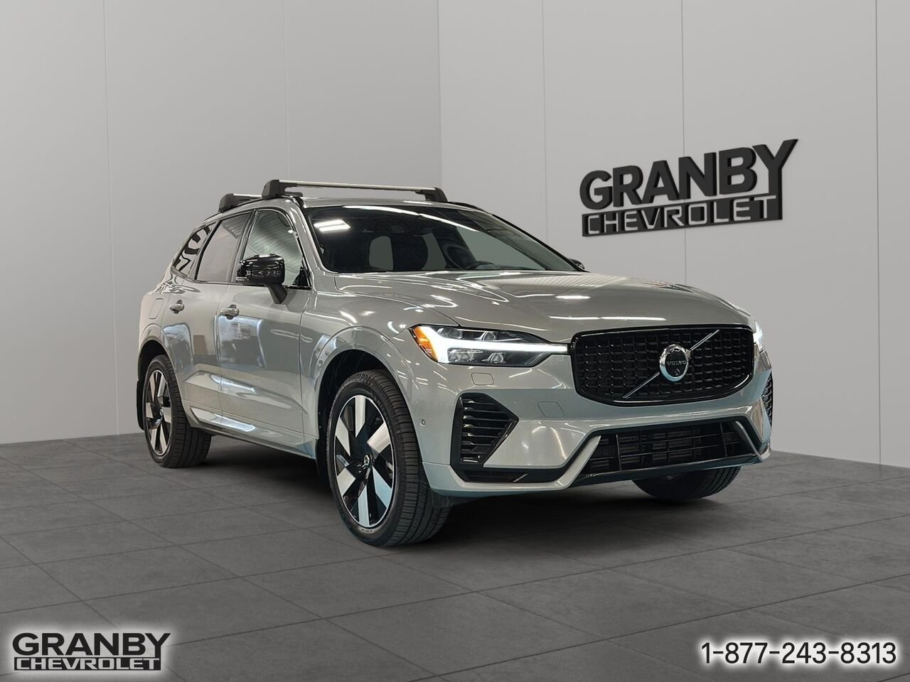 2024 Volvo XC60 Recharge Plus Dark Theme | G3874 Beige Granby - photo #2