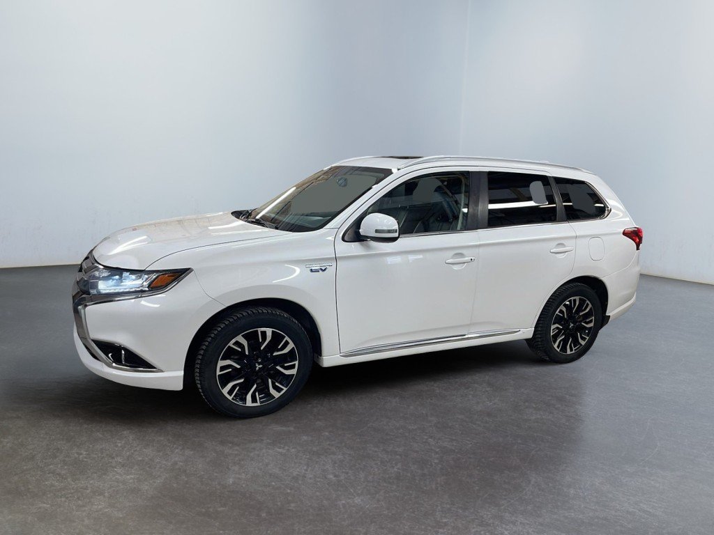 2018 Mitsubishi Outlander Plug-In Hybrid White Amos - photo #3