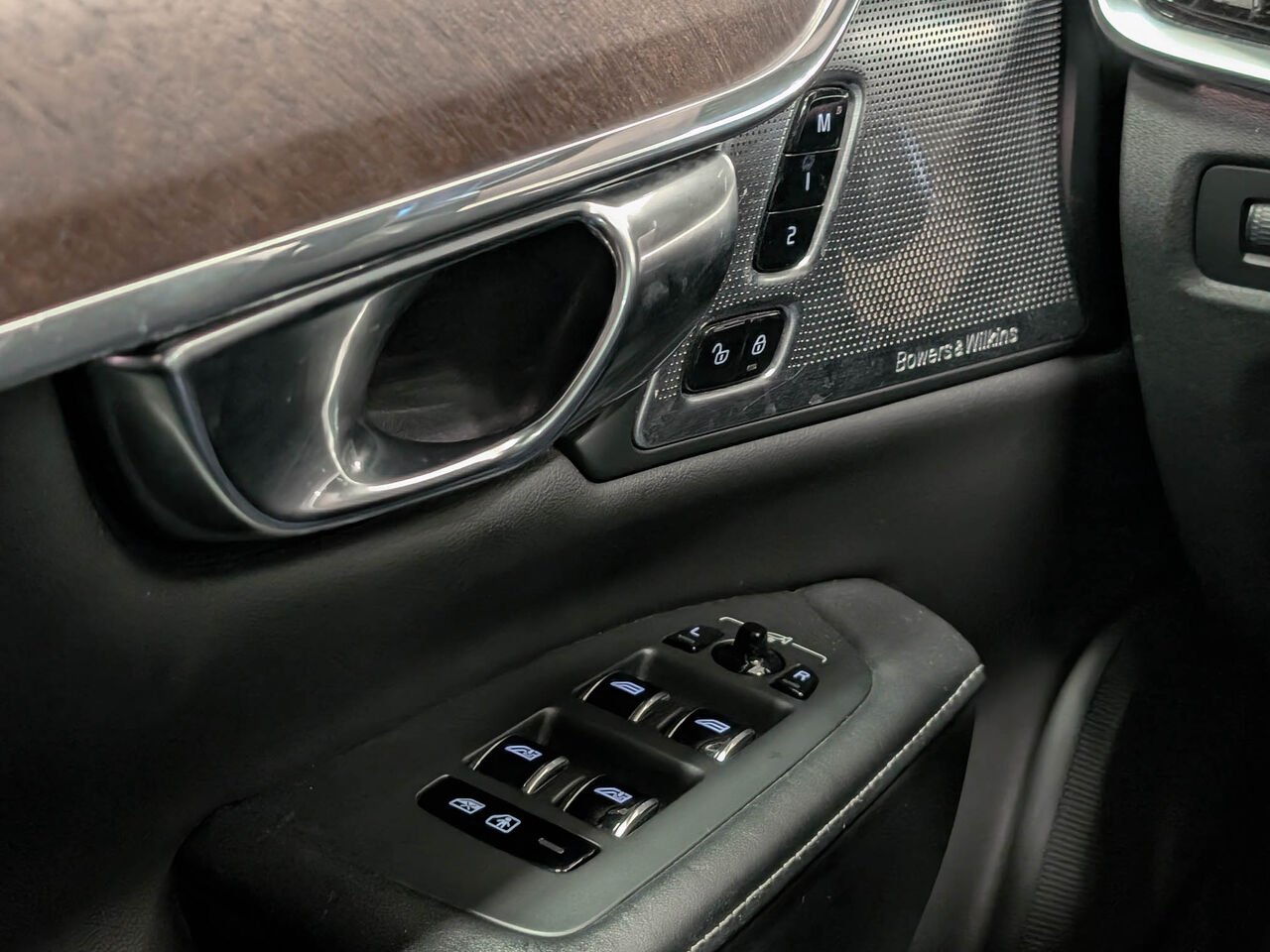 Volvo S90 T6 Inscription AWD Audio Bower & Wilkins 2020 Noir Sherbrooke - photo #15