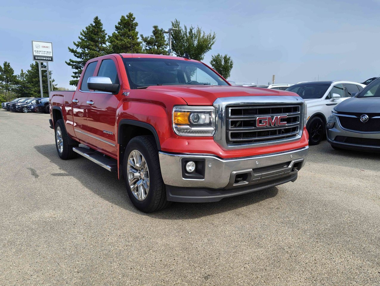 2015 GMC Sierra 1500 4WD Double Cab 143.5 SLT Red Sherwood Park - photo #2