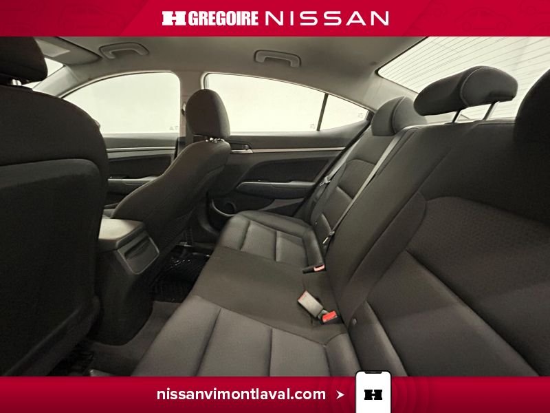 2018 Hyundai Elantra White Saint-Eustache - photo #13
