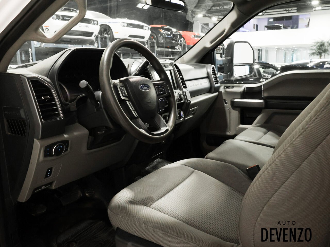 2020 Ford Super Duty F-450 DRW White Saint-Eustache - photo #12