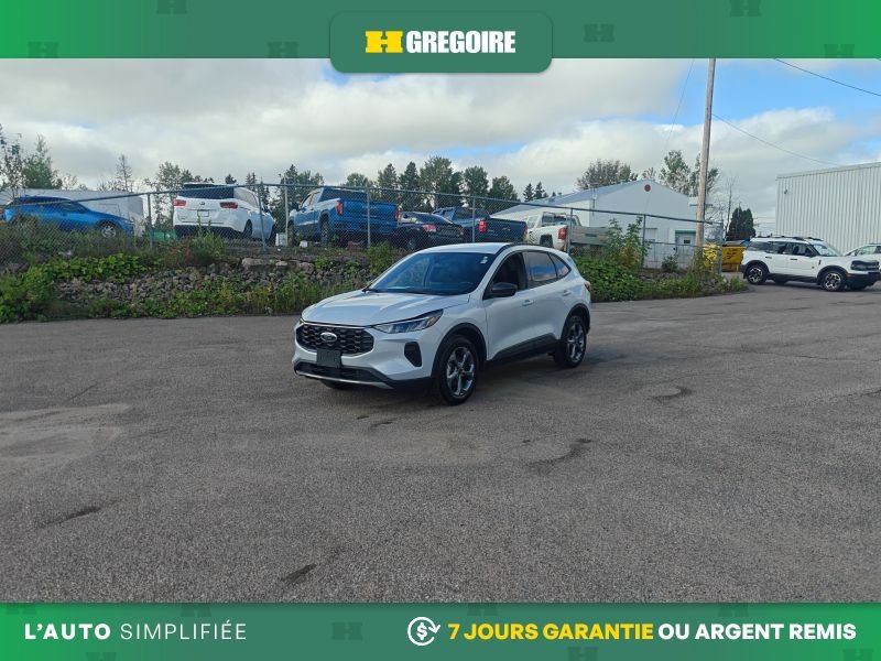 2025 Ford Escape Grey Laval - photo #2