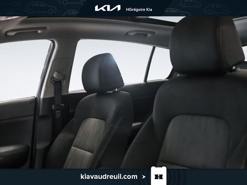 2020 Kia Sportage Black Laval - photo #9