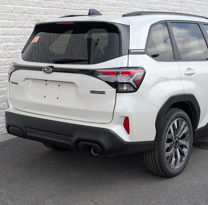 SUBARU Forester PREMIER HYBRIDE 2026 Blanc cristal nacré